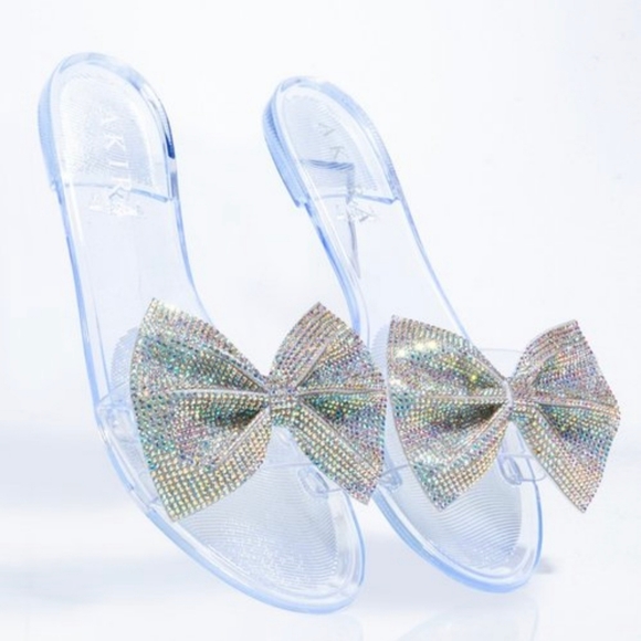 Slippers - Picture 2 of 2